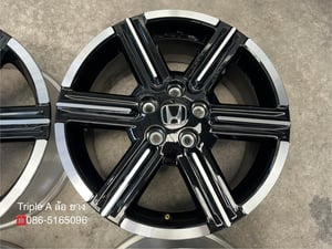 ล้อแม็กป้ายแดง Honda HRV รุ่นใหม่ล่าสุด ขอบ 17 ดำหน้าเงา สวยกริ๊บ