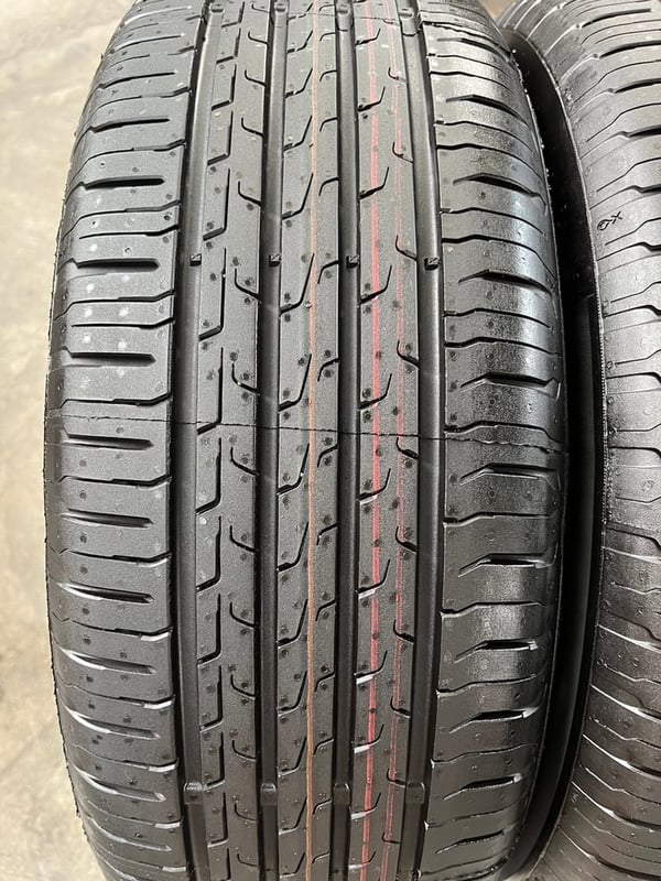 ยางป้ายแดง 205-55-17 Continental ถอดจากรถใหม่ป้ายแดง