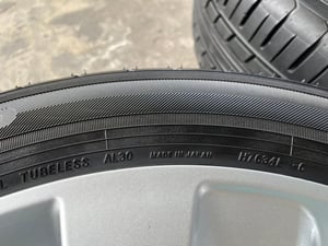 ล้อแม็ก 6รู139 Toyota ขอบ 17 พร้อมยาง 215-55-17 Alliance(Made in JAPAN) ปลายปี 23
