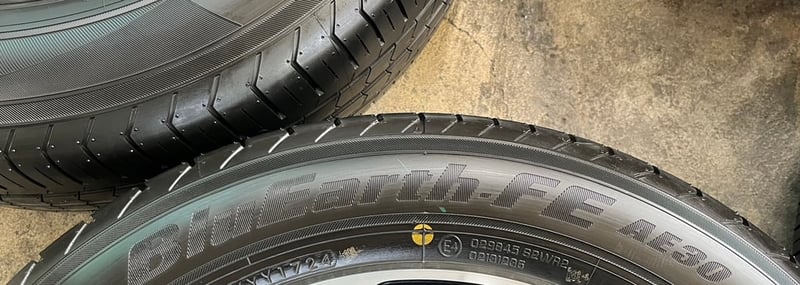 ยางป้ายแดง 195-60-16 Yokohama สวยกริ๊บ ถอดจากรถป้ายแดง ยางป้ายแดง 195-60-16 Yokohama สวยกริ๊บ ถอดจากรถป้ายแดง