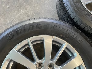 ล้อแม็ก 6รู139 Mitsu Pajero ขอบ 18 พร้อมยาง 265-60-18 Bridgestone ปลายปี 24