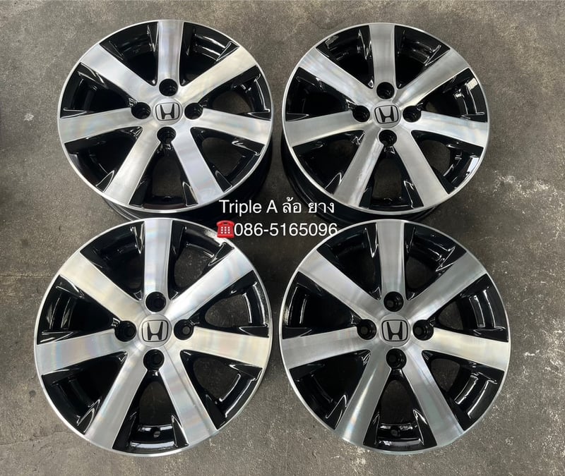 ล้อแม็ก Honda Feed ขอบ 15 ดำหน้าเงา สวยกริ๊บ ล้อแม็ก Honda Feed ขอบ 15 ดำหน้าเงา สวยกริ๊บ