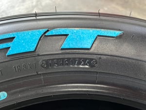 ยางใหม่ 265-60-18 Dunlop(แก้มขาว) ปี 26 ใหม่กริ๊บ เหมาะสำหรับ รถกระบะตัวสูง และ SUV ยางใหม่ 265-60-18 Dunlop(แก้มขาว) ปี 26 ใหม่กริ๊บ เหมาะสำหรับ รถกระบะตัวสูง และ SUV