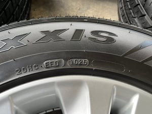 ล้อแม็ก 5รู114 Toyota Revo ขอบ 16 พร้อมยาง 215-65-16 Maxxis ปี 25 ล้อแม็ก 5รู114 Toyota Revo ขอบ 16 พร้อมยาง 215-65-16 Maxxis ปี 25