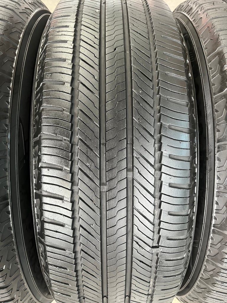 ล้อแม็ก 5รู114 Honda ขอบ 17 สีเทา แถมยาง 225-65-17 Yokohama ปลายปี 20