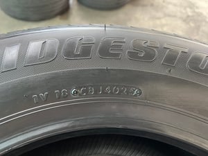 ยางใหม่ 215-70-15 Bridgestone ปลายปี 25 ใส่กับ รถกระบะตัวเตี้ย ได้ทุกรุ่น