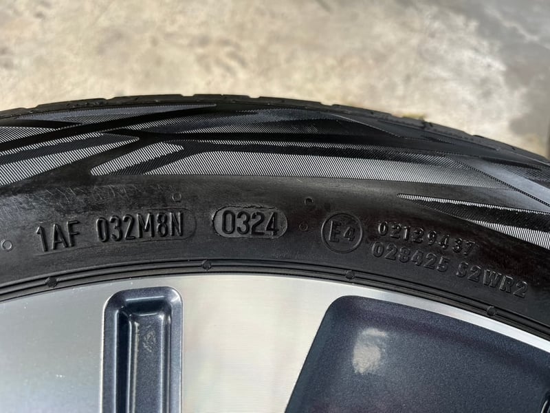 ล้อแม็กพร้อมยางป้ายแดง Nissan KICKS รุ่นใหม่ล่าสุด ขอบ 17 สวยกริ๊บ