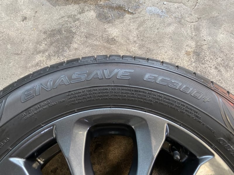 ล้อแม็ก Mazda 2 Skyactive ขอบ 15 สีดำมิดไนท์ ร้อมยาง 185-65-15 Dunlop ปี 23 ล้อแม็ก Mazda 2 Skyactive ขอบ 15 สีดำมิดไนท์ ร้อมยาง 185-65-15 Dunlop ปี 23