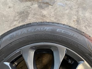 ล้อแม็ก Mazda 2 Skyactive ขอบ 15 สีดำมิดไนท์ ร้อมยาง 185-65-15 Dunlop ปี 23 ล้อแม็ก Mazda 2 Skyactive ขอบ 15 สีดำมิดไนท์ ร้อมยาง 185-65-15 Dunlop ปี 23