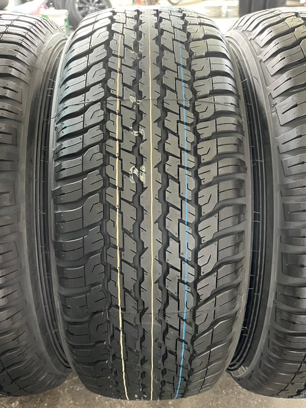 ยางใหม่ 265-60-18 Dunlop(แก้มขาว) ปี 26 ใหม่กริ๊บ เหมาะสำหรับ รถกระบะตัวสูง และ SUV ยางใหม่ 265-60-18 Dunlop(แก้มขาว) ปี 26 ใหม่กริ๊บ เหมาะสำหรับ รถกระบะตัวสูง และ SUV