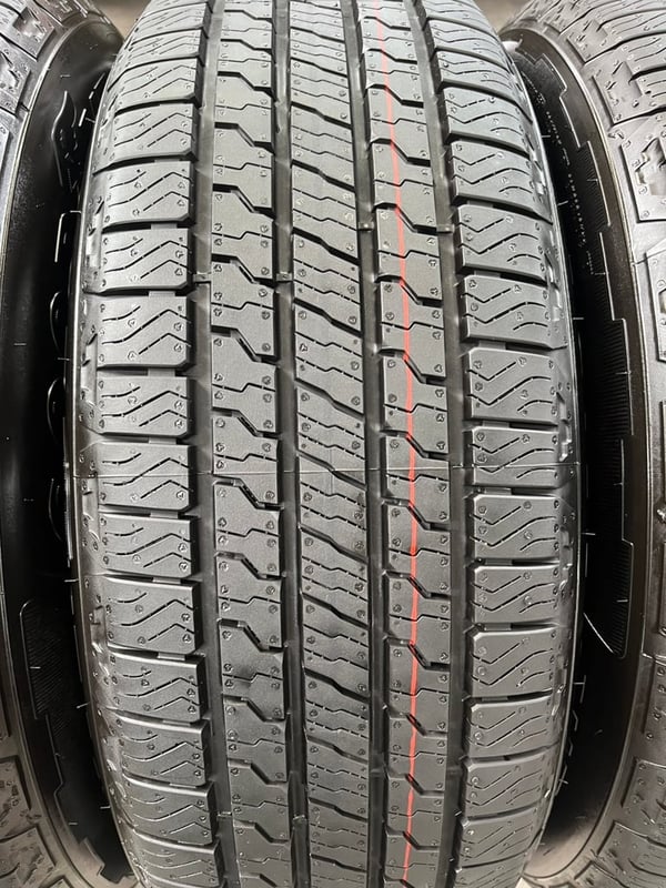ยางใหม่ป้ายแดง 255-65-18 Goodyear ปี 25 ใหม่กริ๊บ ไม่ผ่านการใช้งาน