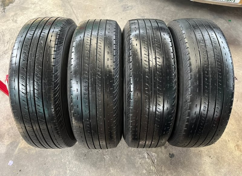 ล้อแม็ก 6รู139 Toyota ขอบ 15 แถมยาง 215-70-15 Bridgestone ปี 20 ล้อแม็ก 6รู139 Toyota ขอบ 15 แถมยาง 215-70-15 Bridgestone ปี 20