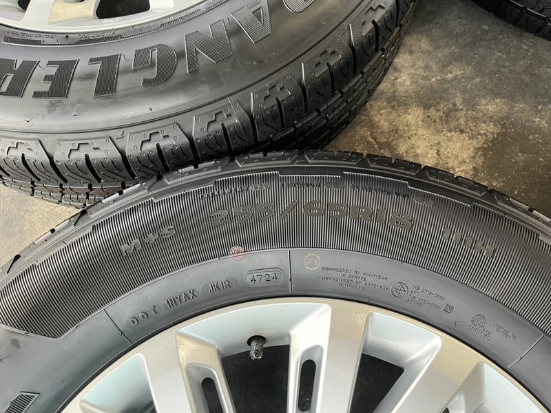 ล้อแม็กพร้อมยางใหม่ป้ายแดง ISUZU D-Max ขอบ 18 ใหม่กริ๊บ