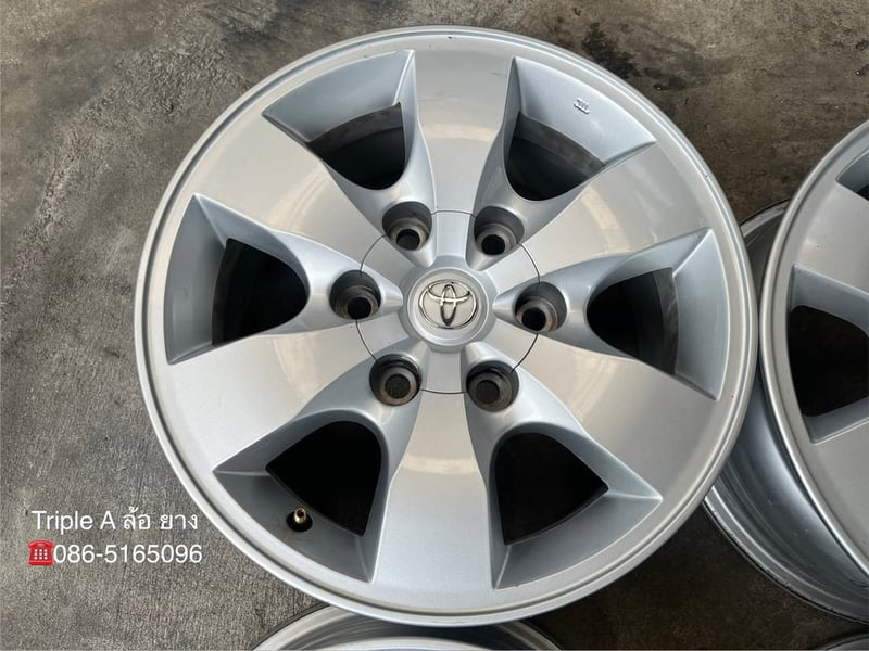 ล้อแม็ก 6รู139 Toyota Vigo ขอบ 16 สภาพสวย ล้อแม็ก 6รู139 Toyota Vigo ขอบ 16 สภาพสวย