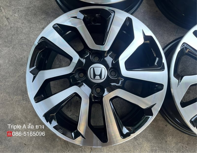 ล้อแม็ก Honda Jazz GK ขอบ 15 สีดำหน้าเงา สวยกริ๊บ