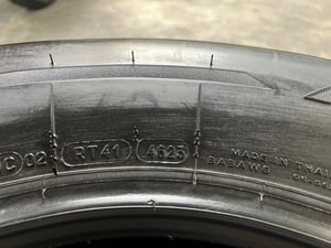 ยาง 255-70-15 BF Goodrich ปลายปี 23 สภาพสวยมาก