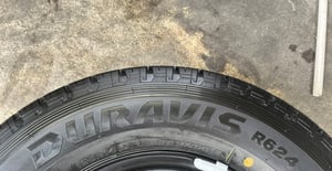 ยางใหม่ป้ายแดง 195R14 Bridgestone ปลายปี 25 เหมาะสำหรับ รถกระบะบรรทุกตัวเตี้ย ยางใหม่ป้ายแดง 195R14 Bridgestone ปลายปี 25 เหมาะสำหรับ รถกระบะบรรทุกตัวเตี้ย