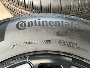 ล้อแม็กป้ายแดง Ford Ranger XLS ขอบ 17 พร้อมยางป้ายแดง 265-65-17 Continental ปี 25