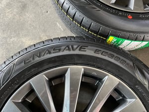 ล้อแม็ก Mitsu Attrage ขอบ 15 สีเทาไฮเปอร์ พร้อมยางใหม่ 185-60-15 Dunlop ปี 26