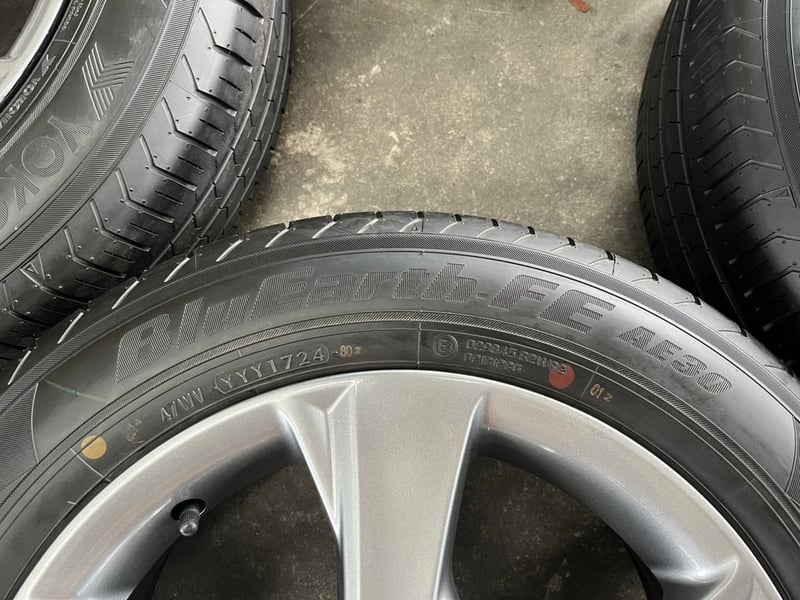 ล้อแม็กพร้อมยางป้ายแดง 5รู100 Toyota Altis ใบพัด 5 ก้าน ขอบ 16 สีไฮเปอร์ สวยกริ๊บ