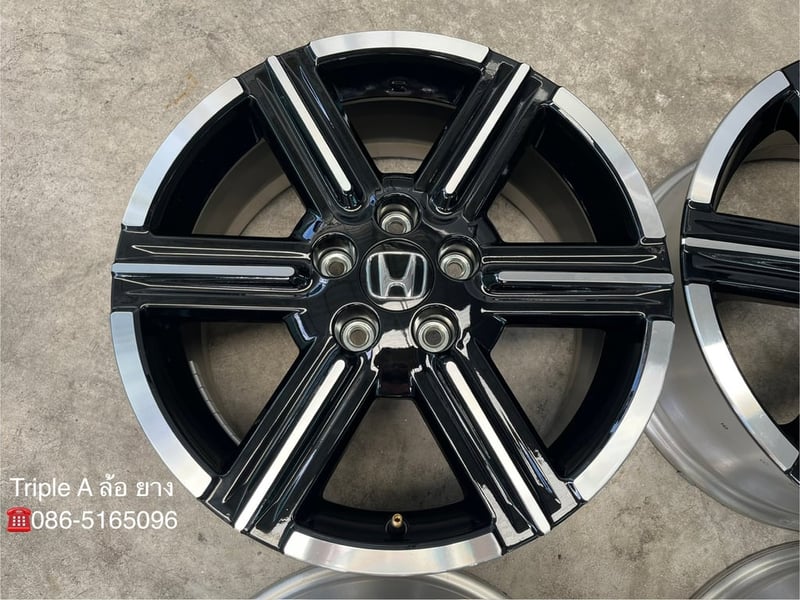 ล้อแม็กป้ายแดง Honda HRV รุ่นใหม่ล่าสุด ขอบ 17 ดำหน้าเงา สวยกริ๊บ