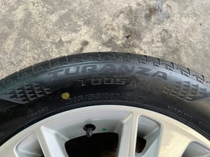 ล้อแม็ก 5รู114 Toyota INNOVA ขอบ 17 พร้อมยาง 215-55-17 Bridgestone ปี 23