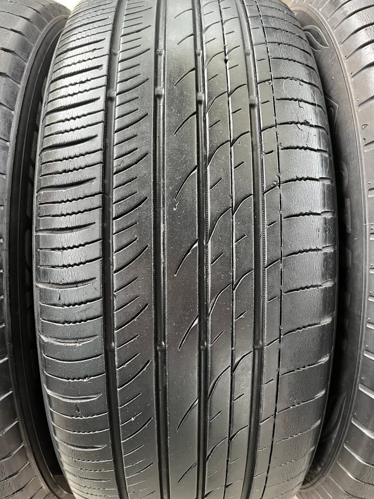 ล้อกระทะ 6รู139 Toyota ขอบ 17 สีบอร์น แถมยาง 215-55-17 ปี 21