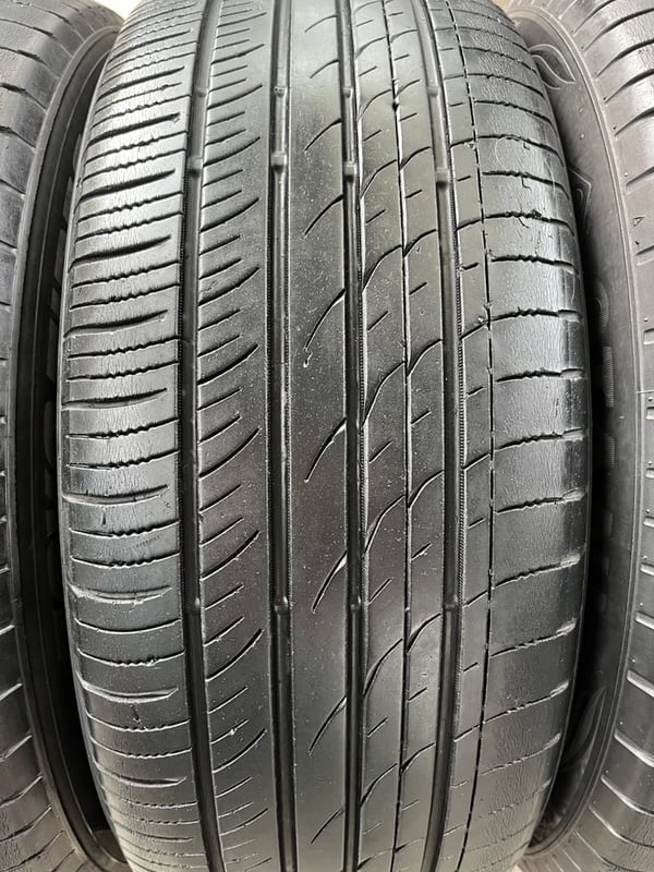 ล้อกระทะ 6รู139 Toyota ขอบ 17 สีบอร์น แถมยาง 215-55-17 ปี 21