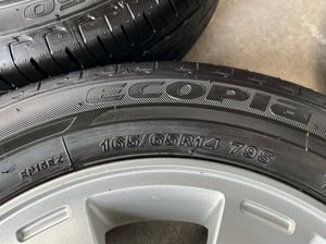 ล้อแม็ก Mitsu Mirage ขอบ 14 พร้อมยาง 165-65-14 Bridgestone ปี 24 ล้อแม็ก Mitsu Mirage ขอบ 14 พร้อมยาง 165-65-14 Bridgestone ปี 24