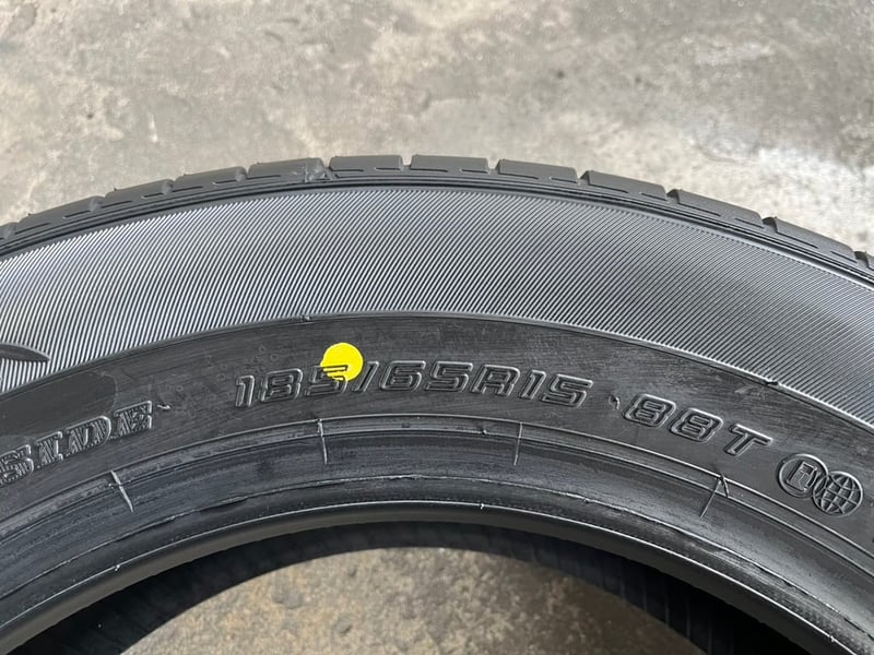 ยางใหม่ 185-65-15 Dunlop ปี 26 ใหม่กริ๊บ ยางใหม่ 185-65-15 Dunlop ปี 26 ใหม่กริ๊บ