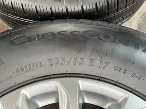 ล้อแม็ก Mitsu Triton Plus ขอบ 17 พร้อมยางป้ายแดง 265-65-17 Continental ปี 25