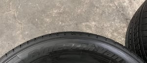 ล้อแม็กป้ายแดง Toyota Revo ขอบ 16 พร้อมยาง 235-65-16 Yokohama ปลายปี 24