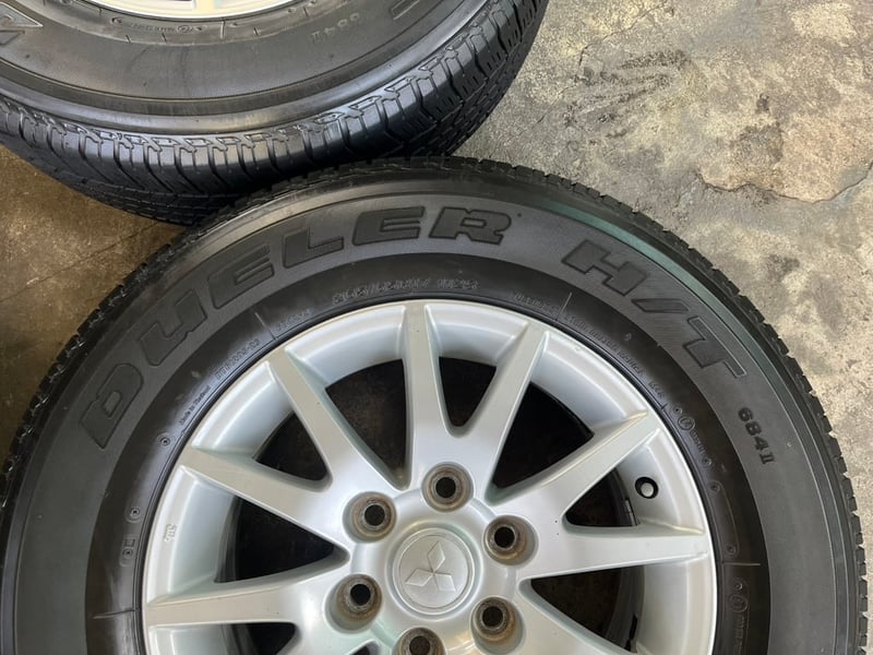 ล้อแม็กแถมยาง 6รู139 Mitsu Triton (ก้ามปู) ขอบ 17 ล้อแม็กแถมยาง 6รู139 Mitsu Triton (ก้ามปู) ขอบ 17