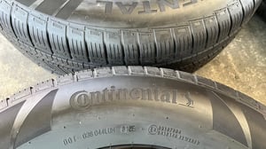 ยางป้ายแดง 265-65-17 Continental ปี 25 เหมาะสำหรับ รถกระบะตัวสูง และ SUV ทุกรุ่น