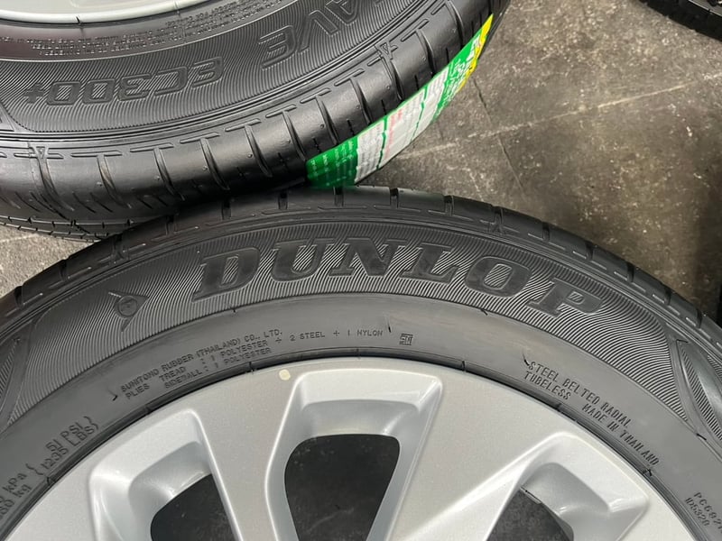ล้อแม็กป้ายแดง Nissan Almera รุ่นใหม่ล่าสุด ขอบ 15 พร้อมยางใหม่ 185-65-15 Dunlop ปี 24