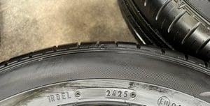 ยางป้ายแดง 185-60-16 Dunlop สวยกริ๊บ ถอดจากรถใหม่ป้ายแดง