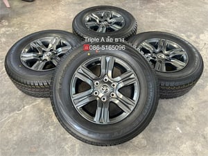 ล้อแม็ก Toyota Revo ขอบ 17 สีเทาดำ พร้อมยางใหม่ 265-65-17 Yokohama ปลายปี 25 ล้อแม็ก Toyota Revo ขอบ 17 สีเทาดำ พร้อมยางใหม่ 265-65-17 Yokohama ปลายปี 25