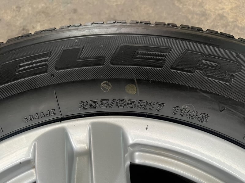 ล้อแม็ก ISUZU MU-X ขอบ 17 แถมยาง 265-65-17 Bridgestone ปี 21