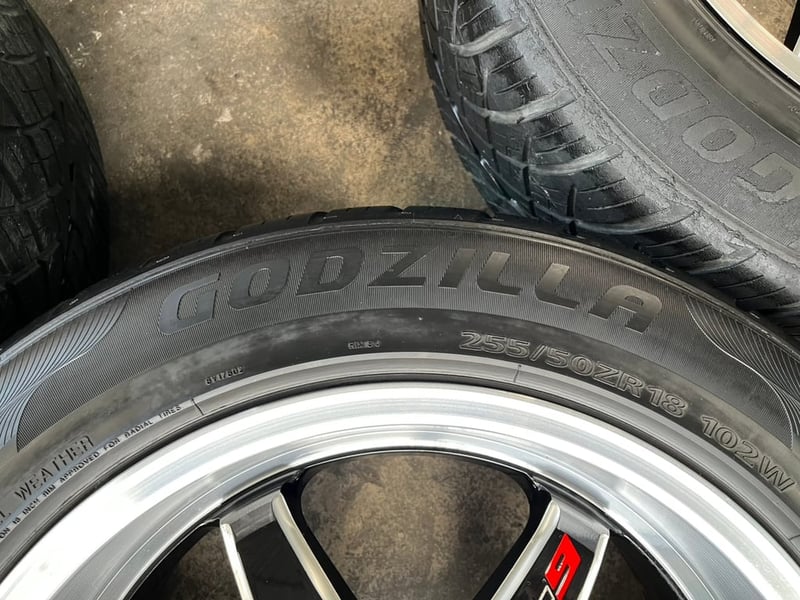 ล้อแม็กแถมยาง 6รู139 WELD ขอบ 18 ล้อแม็กแถมยาง 6รู139 WELD ขอบ 18