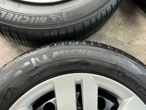 ล้อกระทะ 4รู100 Honda ขอบ 15 แถมยาง 175-65-15 Michelin ปี 20
