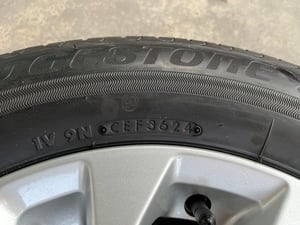 ล้อแม็กพร้อมยางใหม่ป้ายแดง Nissan Almera รุ่นใหม่ ขอบ 15 สวยกริ๊บ ล้อแม็กพร้อมยางใหม่ป้ายแดง Nissan Almera รุ่นใหม่ ขอบ 15 สวยกริ๊บ