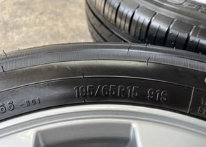 ล้อแม็กพร้อมยางป้ายแดง 5รู114 Nissan Serena รุ่นใหม่ล่าสุด ขอบ 15 ใหม่กริ๊บ