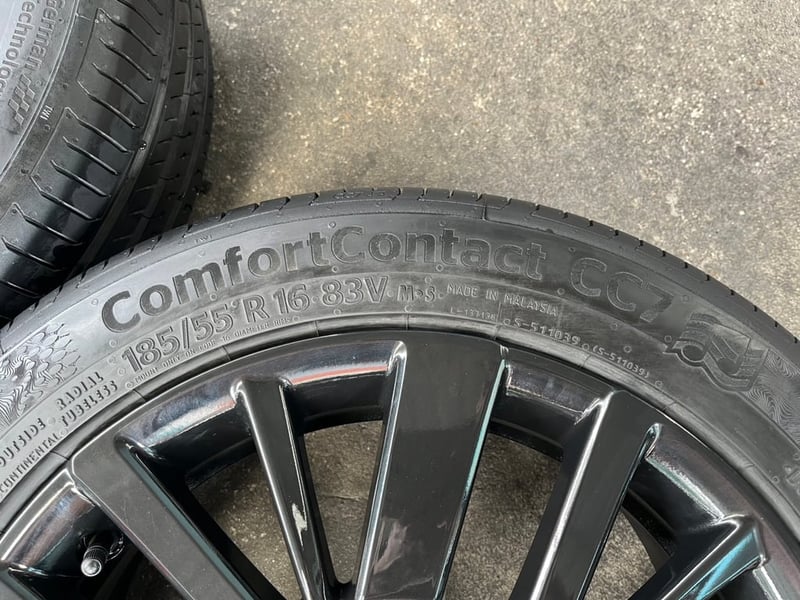 ล้อแม็ก Honda City Hatchback ขอบ 16 สีดำ พร้อมยาง 185-55-16 Continental ปี 24
