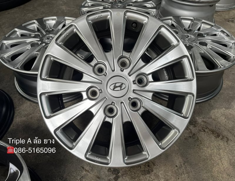 ล้อแม็ก Hyundai H1 ขอบ 16 สีไฮเปอร์ ล้อแม็ก Hyundai H1 ขอบ 16 สีไฮเปอร์