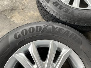 ล้อแม็ก ISUZU D-Max Blue Power ขอบ 18 พร้อมยาง 255-65-18 Goodyear ปี 23 ล้อแม็ก ISUZU D-Max Blue Power ขอบ 18 พร้อมยาง 255-65-18 Goodyear ปี 23