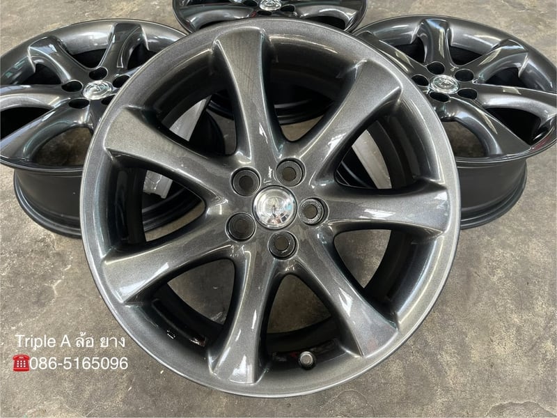 ล้อแม็ก 5รู100 Toyota Wish ขอบ 17 สีเทากัน สวยกริ๊บ ล้อแม็ก 5รู100 Toyota Wish ขอบ 17 สีเทากัน สวยกริ๊บ