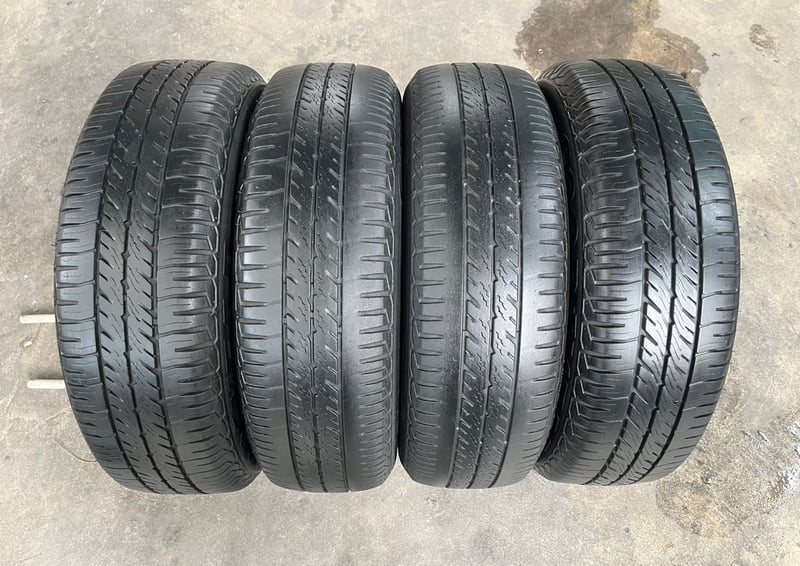 ล้อกระทะ 4รู100 Toyota ขอบ 15 แถมยาง 175-65-15 Goodyear ปี 19 ล้อกระทะ 4รู100 Toyota ขอบ 15 แถมยาง 175-65-15 Goodyear ปี 19