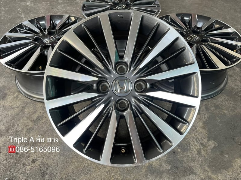 ล้อแม็ก Honda City ขอบ 15 เทาหน้าเงา สภาพสวย