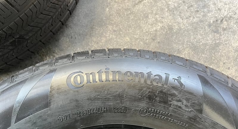 ยางป้ายแดง 265-65-17 Continental ปี 25 สวยกริ๊บ ยางป้ายแดง 265-65-17 Continental ปี 25 สวยกริ๊บ