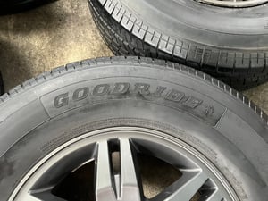 ล้อแม็ก ISUZU D-Max ขอบ 16 แถมยาง 265-70-16 Goodride ปี 19 ล้อแม็ก ISUZU D-Max ขอบ 16 แถมยาง 265-70-16 Goodride ปี 19